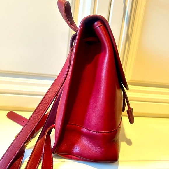 Vtg Genuine COACH 9960 Red Leather Backpack. Glove Tanned Cowhide. - Picture 4 of 8